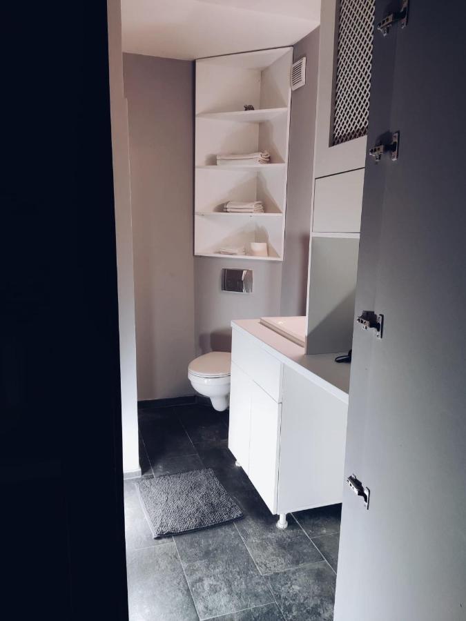 Oaza 26 Deo 2 Appartement Belgrado Buitenkant foto