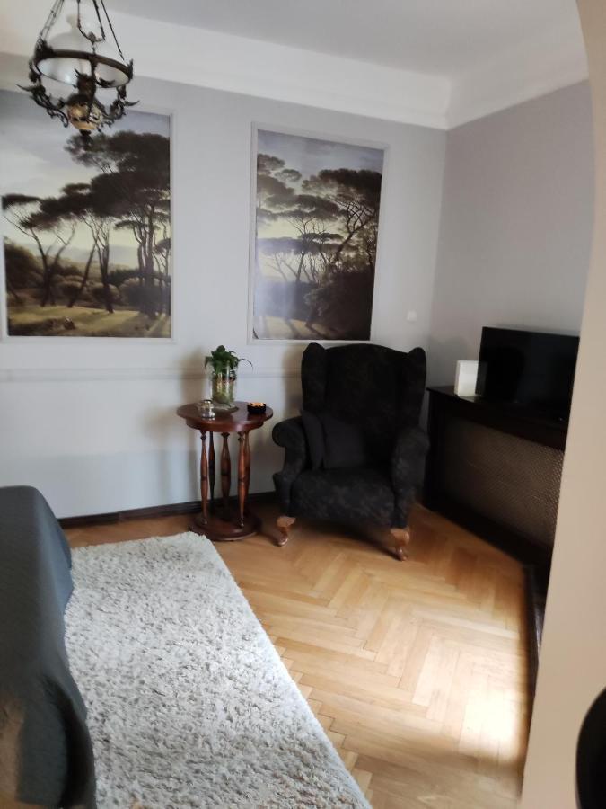 Oaza 26 Deo 2 Appartement Belgrado Buitenkant foto