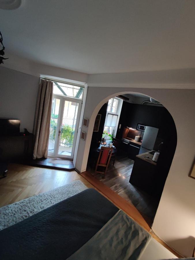 Oaza 26 Deo 2 Appartement Belgrado Buitenkant foto